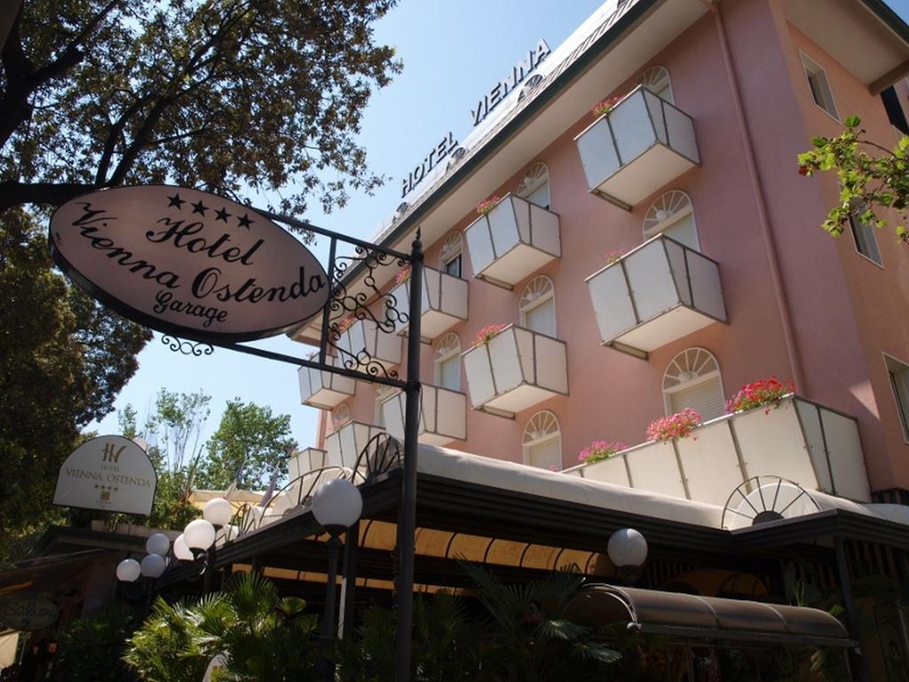 Hotel Vienna Ostenda E Ristorante Il Danubio Rimini Extérieur photo